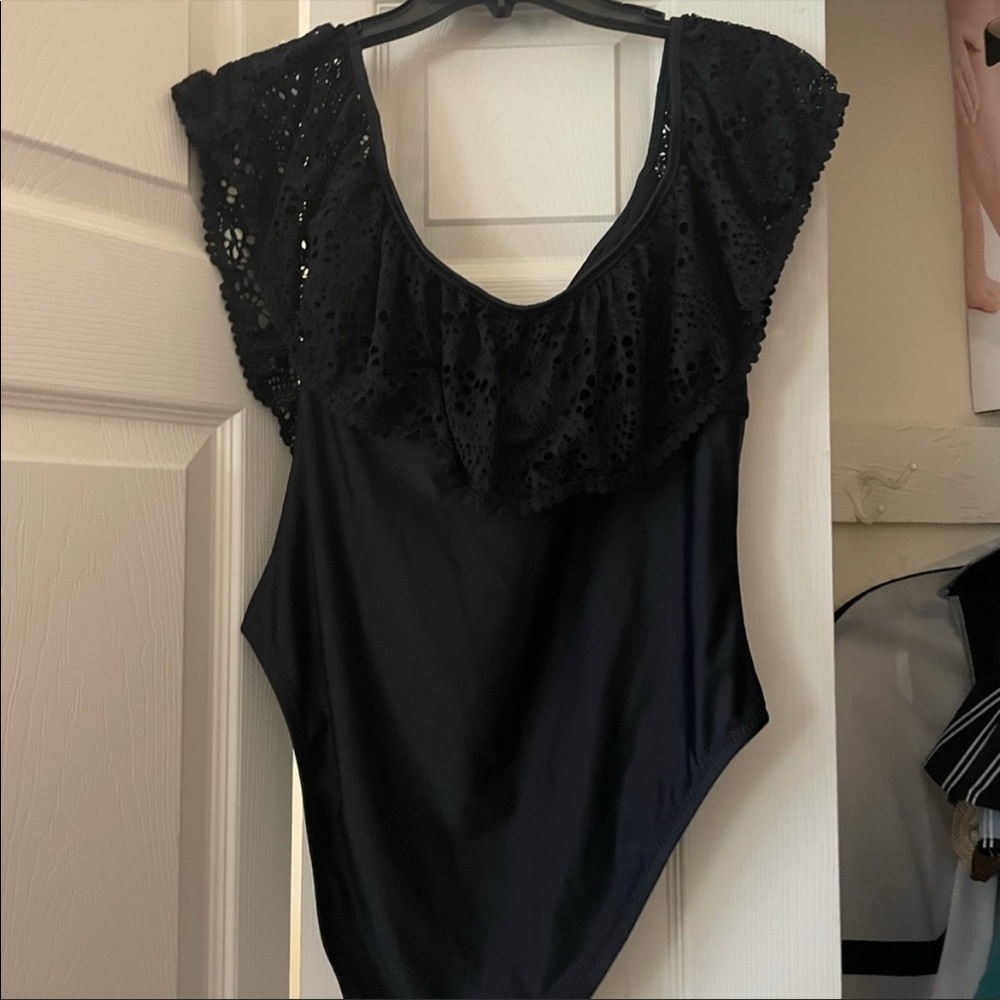 Off-Shoulder Swim Suit